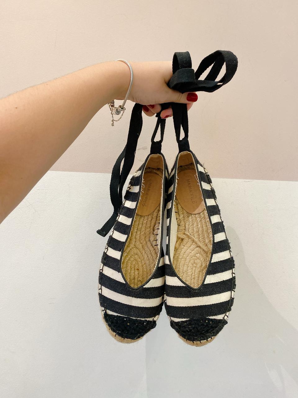 Espadrilhe listrada p&b Maria Filó 38 - Imagem 2