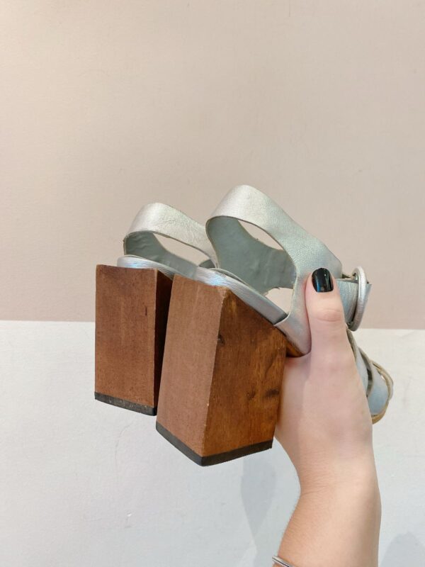 Sandália prata salto Manolita 34/35 - Imagem 7