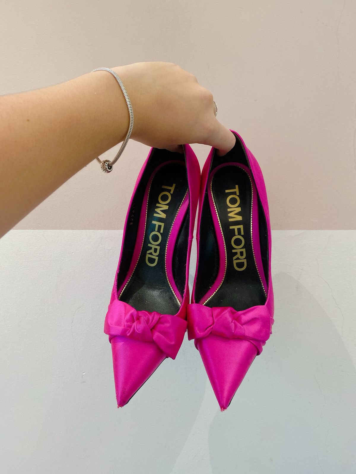 Scarpin pink laço Tom Ford 37 - Imagem 2