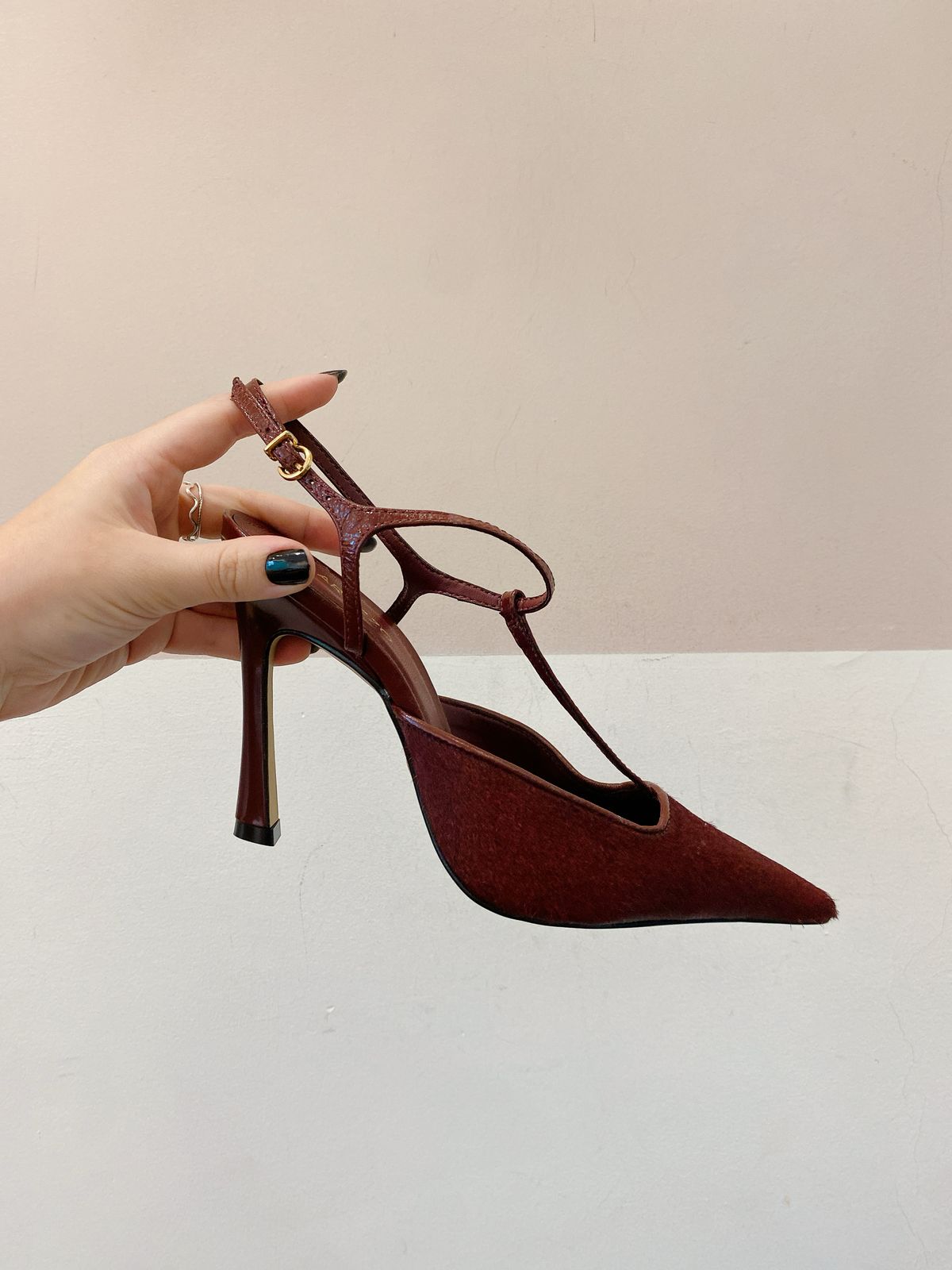 Scarpin vinho Arezzo 37 - Imagem 6