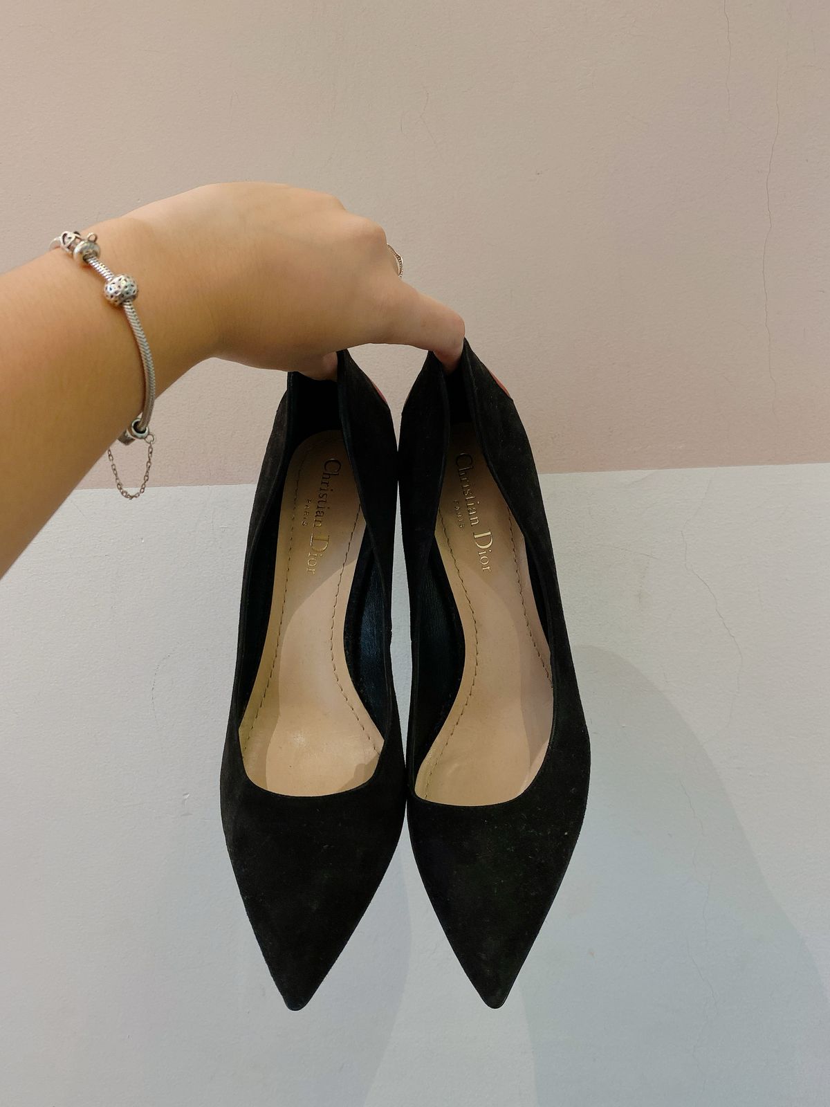 Scarpin preto coração Dior 38 - Imagem 2