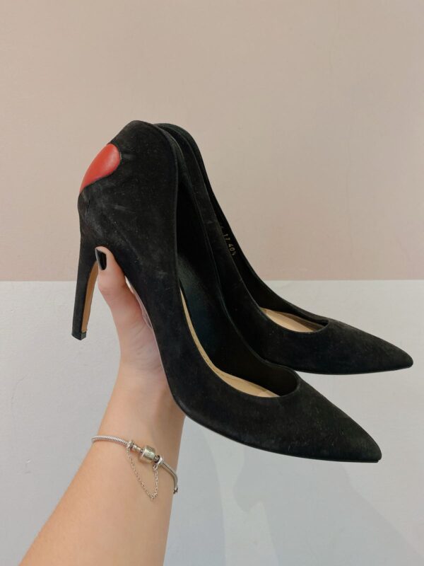 Scarpin preto coração Dior 38 - Imagem 5