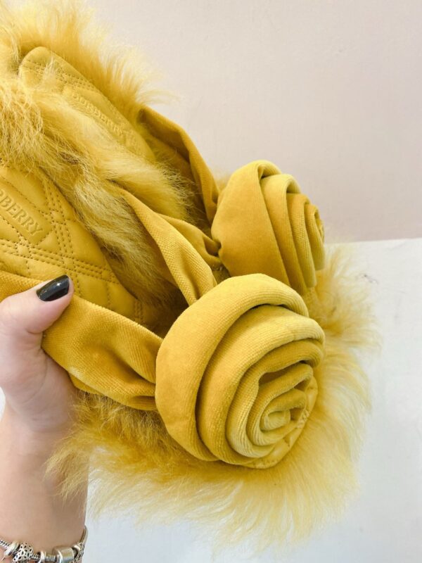 Sandália mostarda flor Burberry 37 - Imagem 7