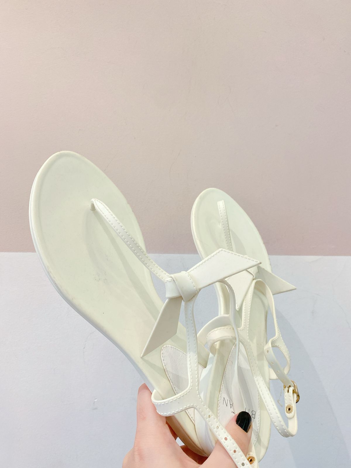 Rasteira gelo lacinho Alexandre Birman 37/38 - Imagem 4