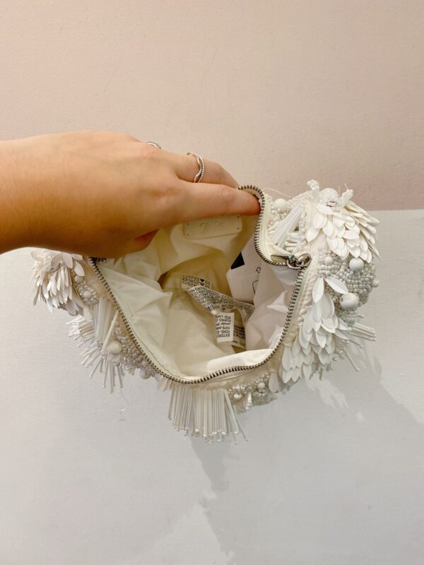 Bolsa miçangas branca Zara - Imagem 3