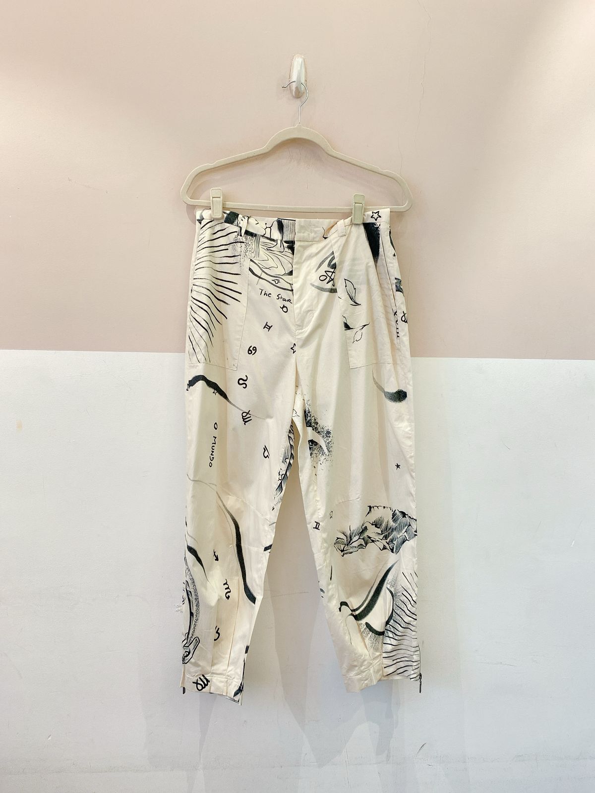 Calça off white estampada Animale 40 - Imagem 2