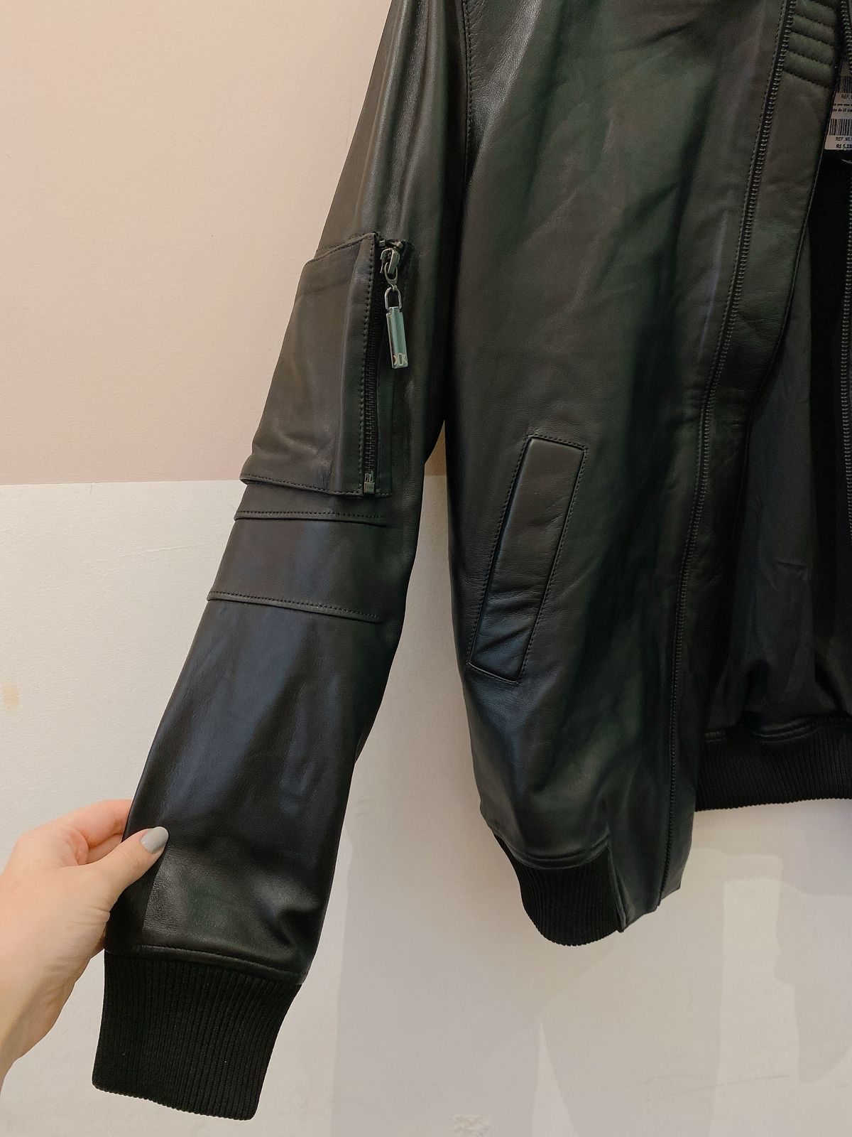 Jaqueta oversized couro preta Kor Collection 36 - Imagem 6