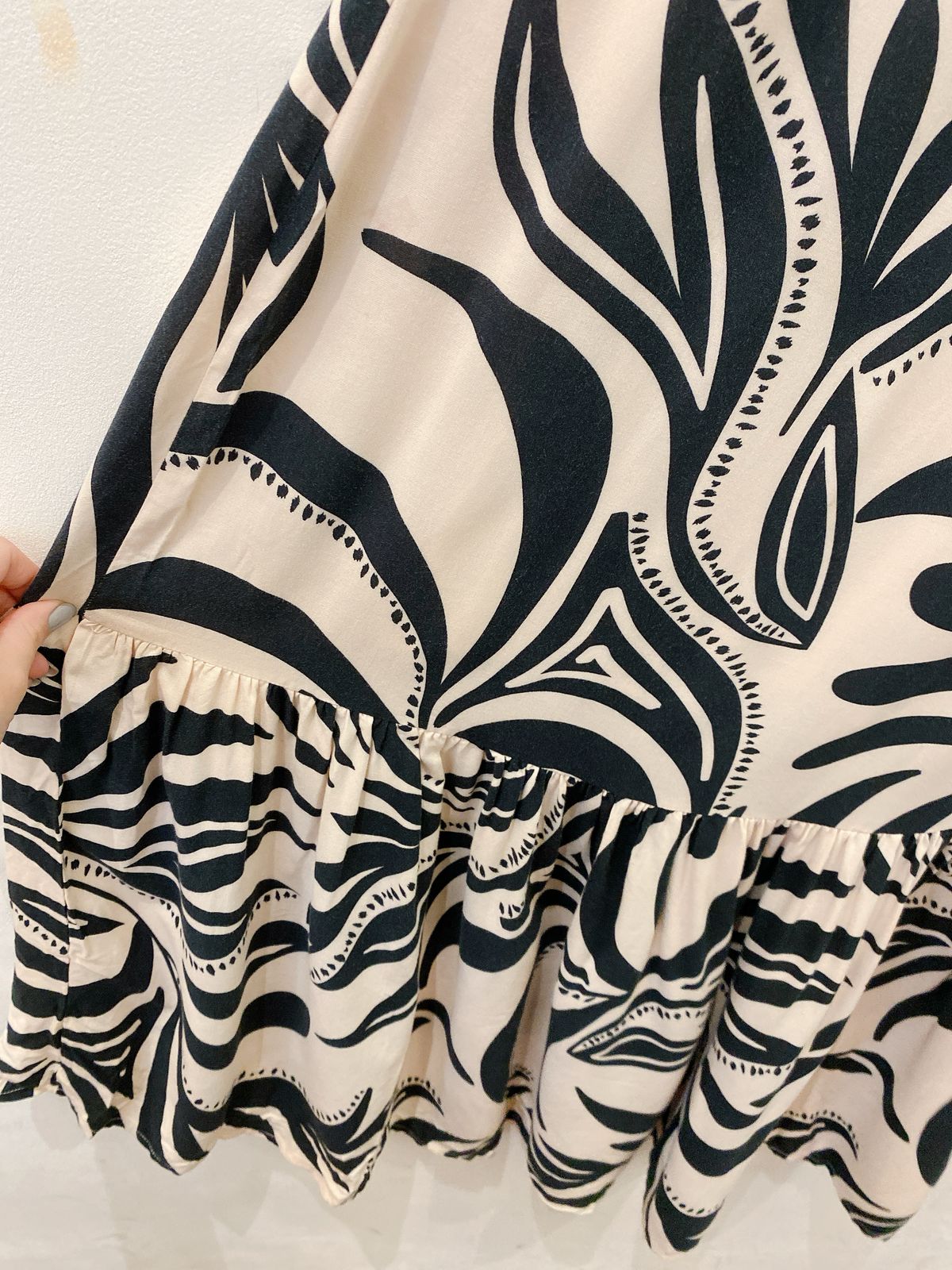 Vestido midi estampado Lizie PP - Imagem 6