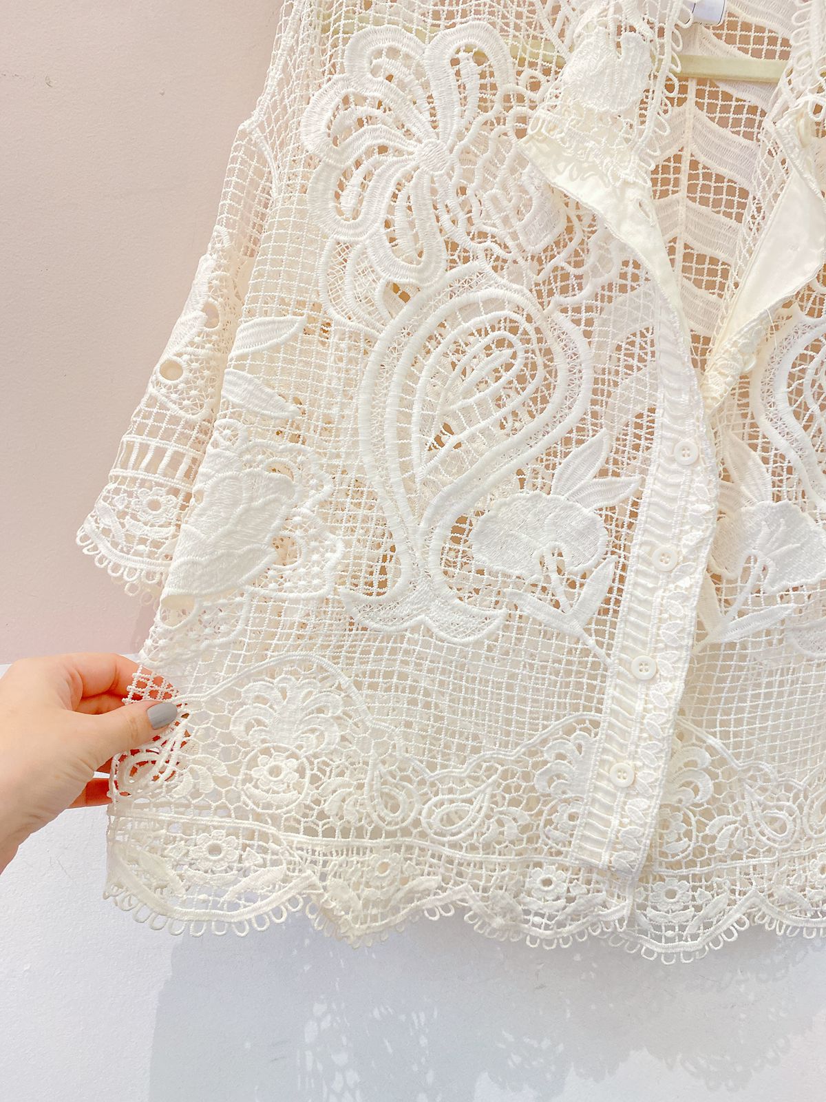 Blusa renda off white Farm P - Imagem 2