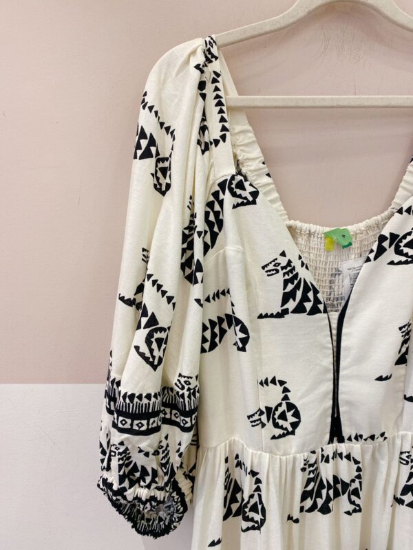 Vestido longo p&b tigres Farm G - Imagem 3