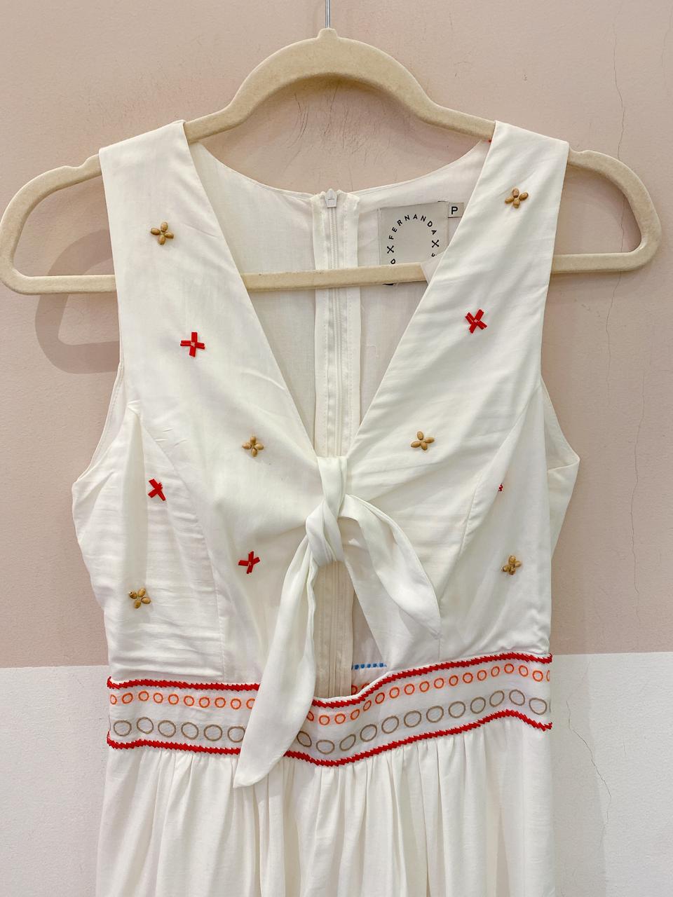 Vestido midi branco bordado Fernanda Di Biase P - Imagem 4