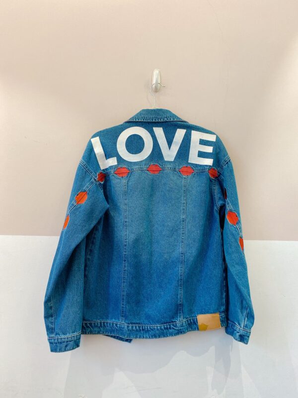 Jaqueta jeans love EVA 34 - Imagem 7