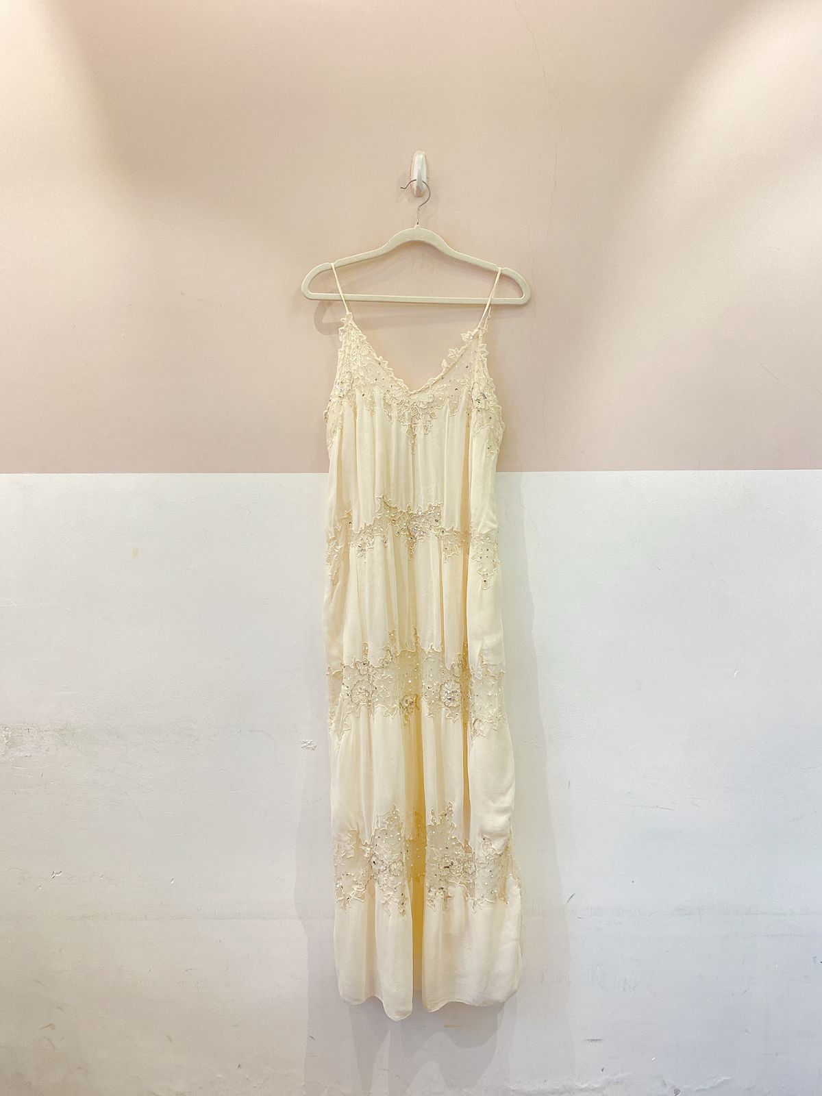 Vestido midi off white renda Zara M - Imagem 2
