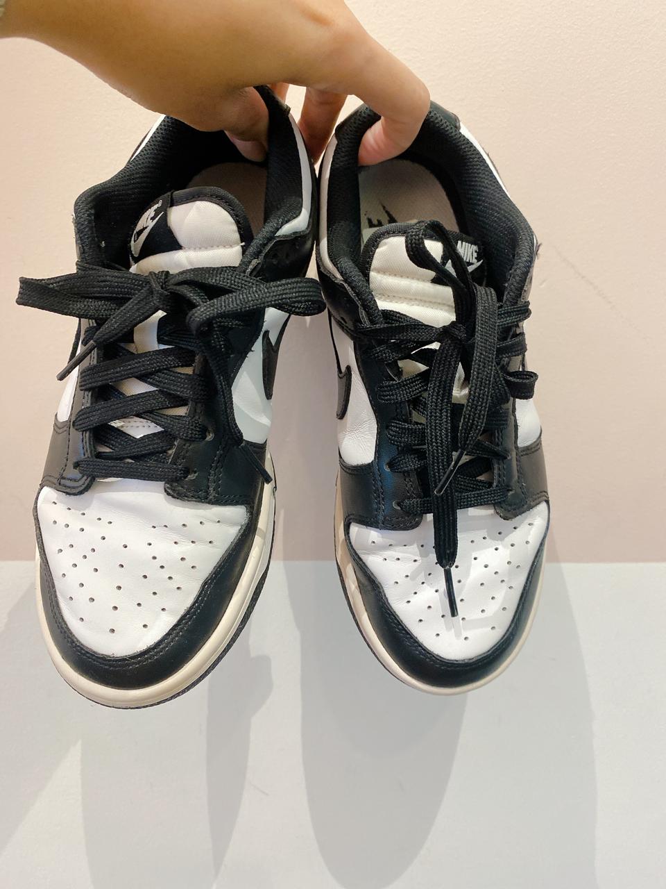 Tênis dunk low panda Nike 37 - Imagem 2