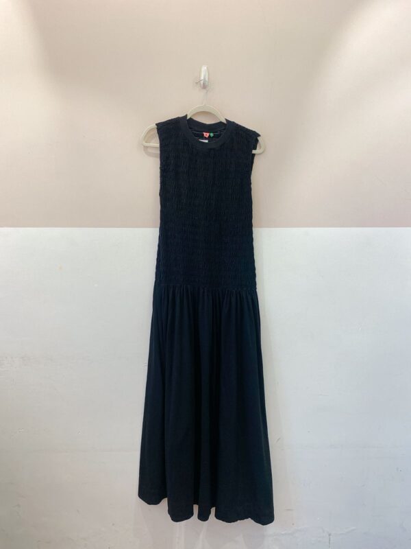 Vestido midi preto lastéx Farm G