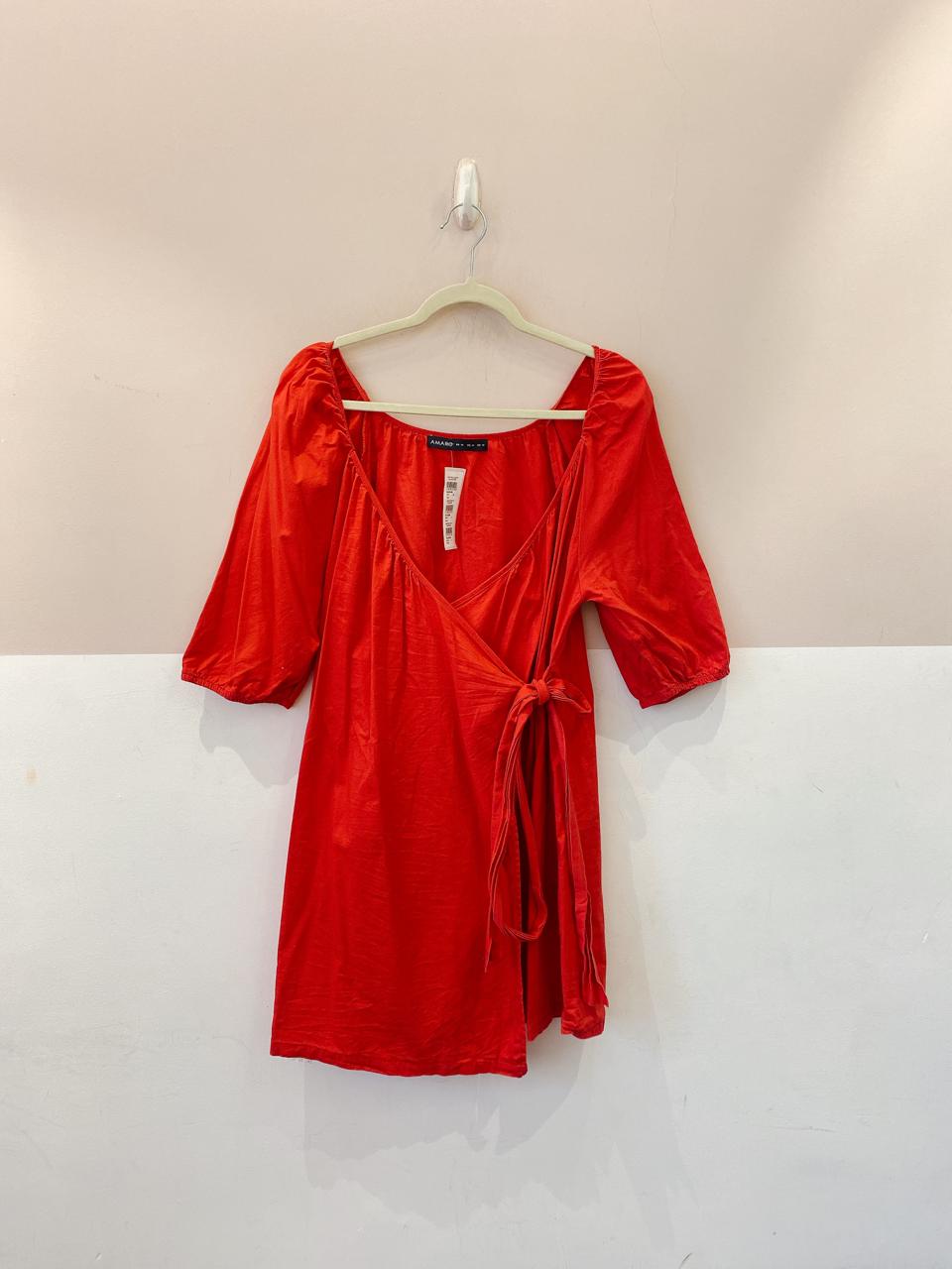 Vestido curto envelope Amaro M - Imagem 2