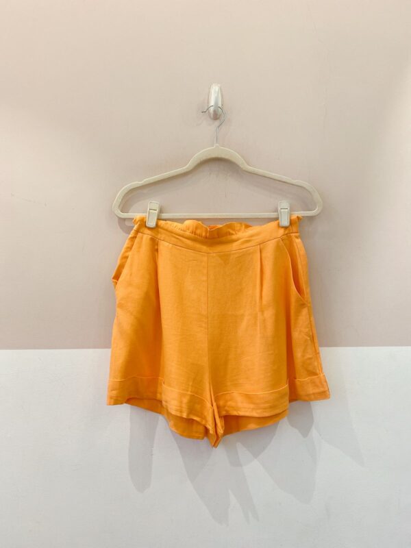 Short laranja Dress To P