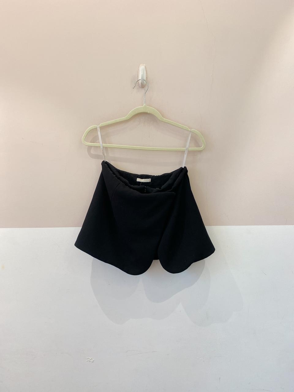 Short-saia preto Carol Bassi 34 - Imagem 2