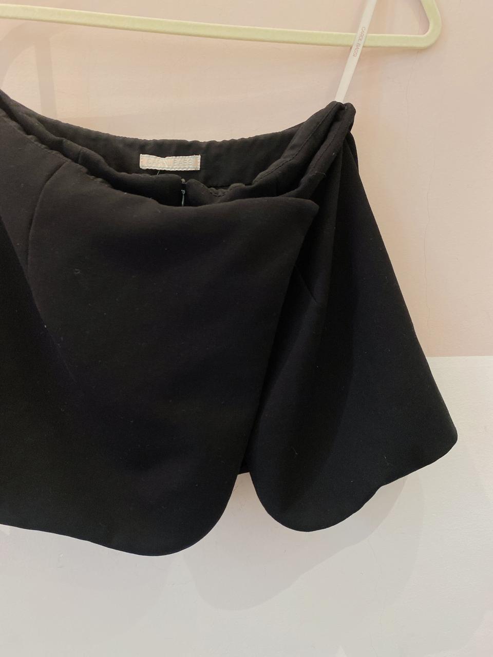 Short-saia preto Carol Bassi 34 - Imagem 4