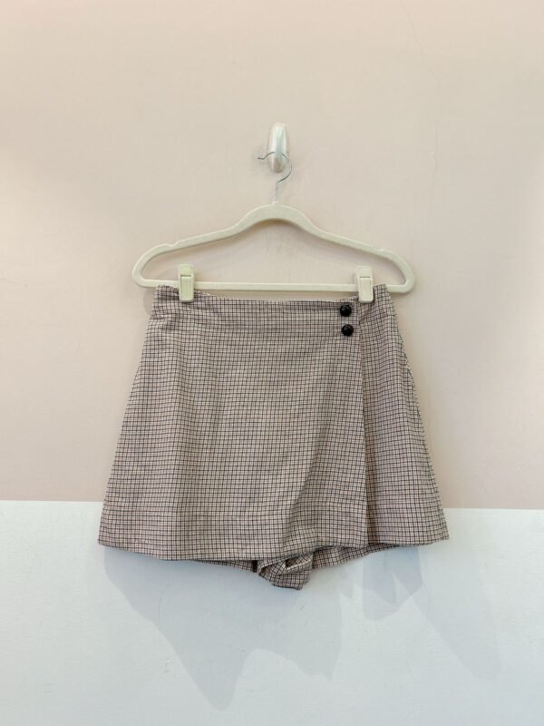 Short saia xadrez bege Dress To P