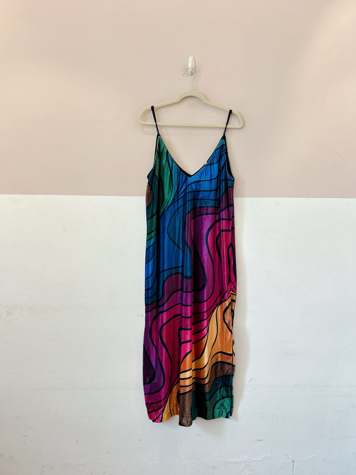 Vestido midi veludo onda Farm M - Imagem 2