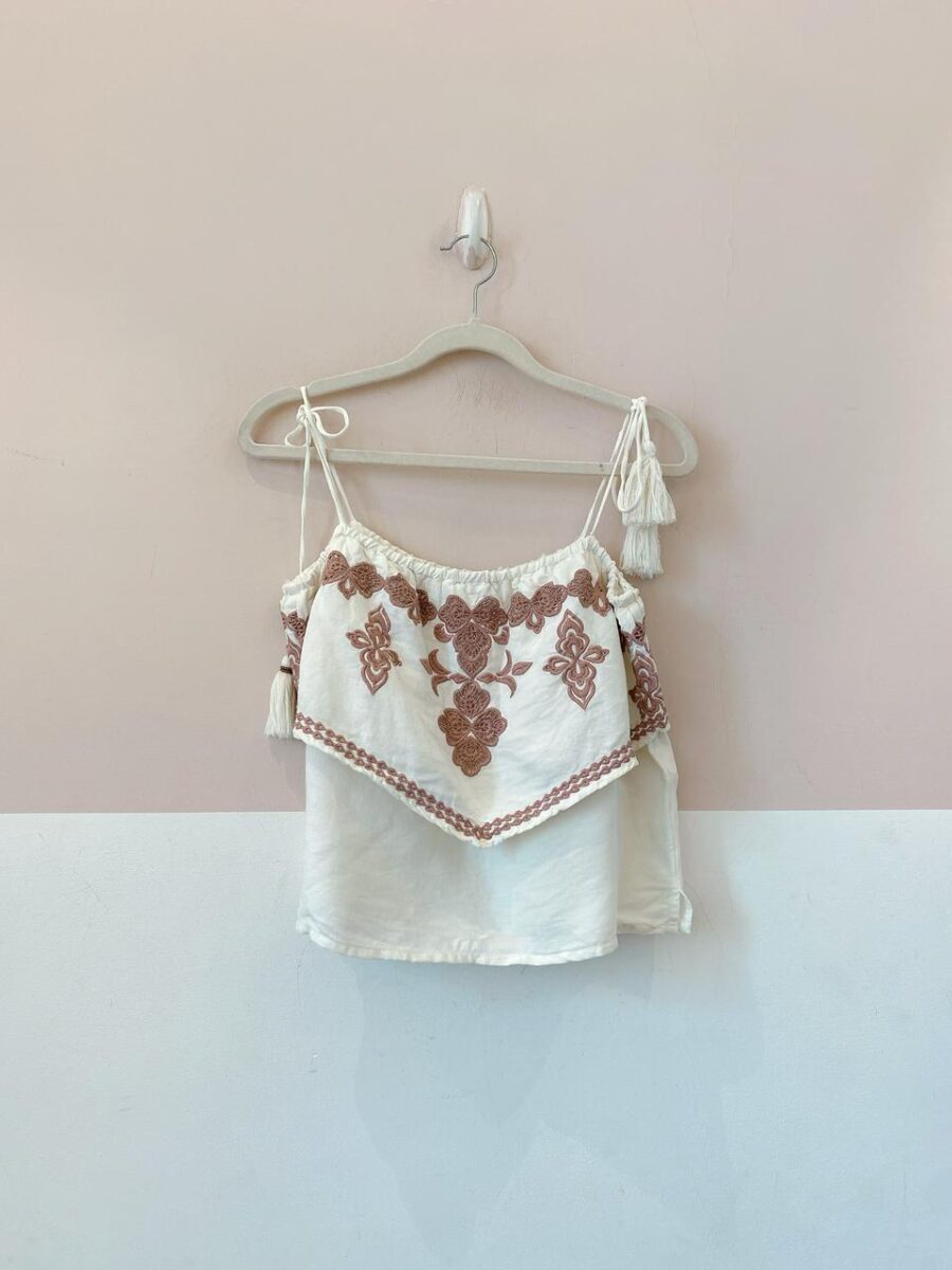 Cropped off bordada Maria Filó M