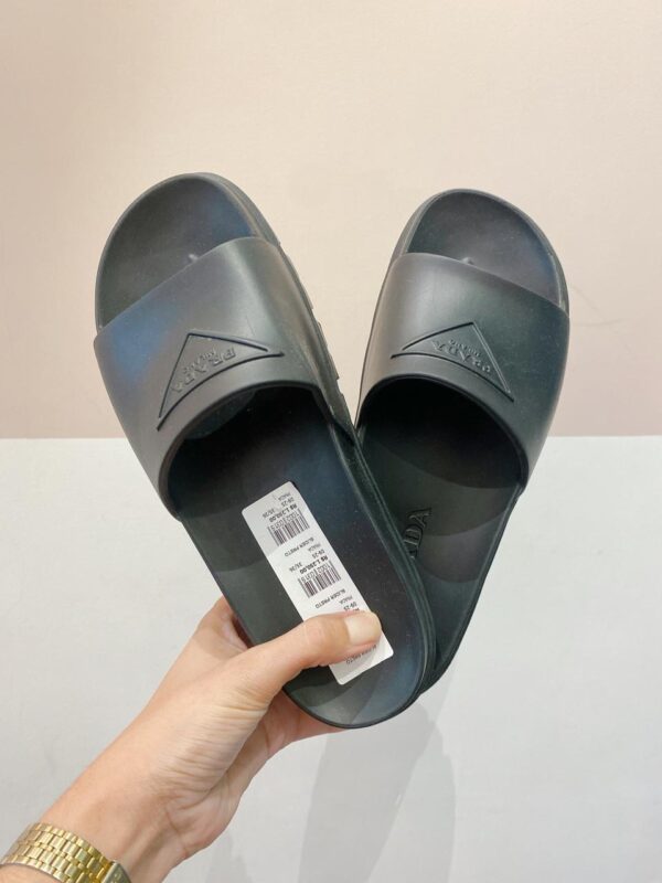 Slider preto Prada 35/36