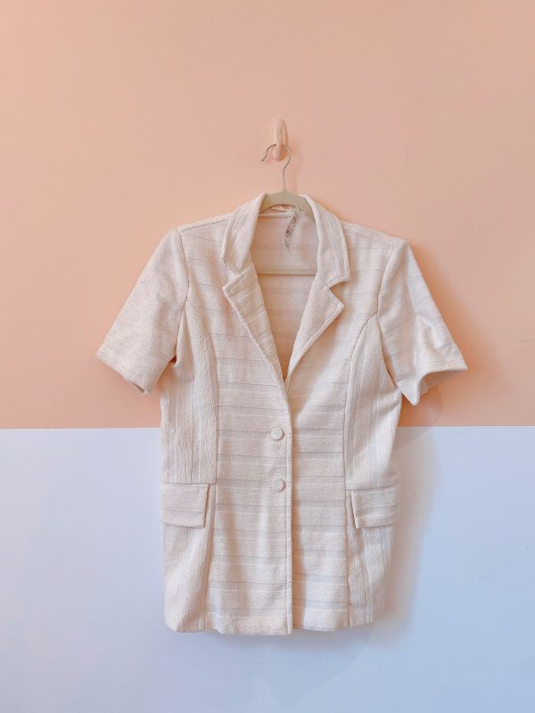 Blazer off manga curta textura Linnen 36